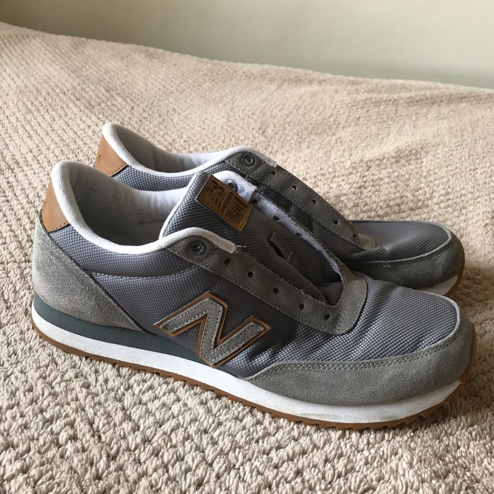 New Balance Tennis Shoes